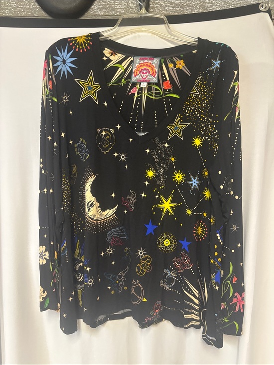 Johnny Was Tops - Johnny Was Janie Celestin Favorite V-Neck Swing Tee Long Sleeve Black XL